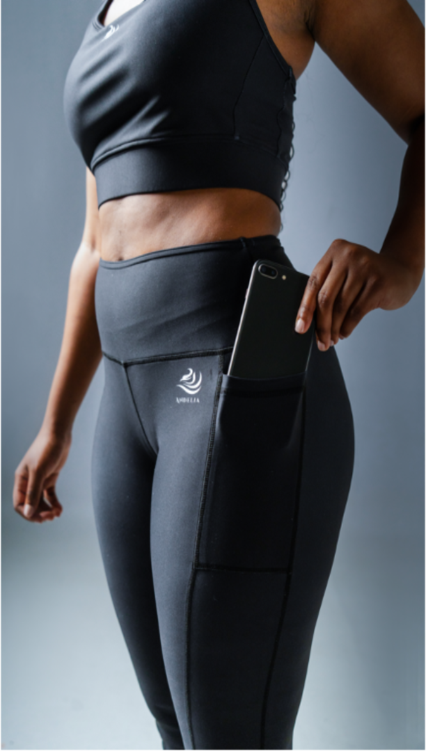 Andelia Black Full-Length Leggings