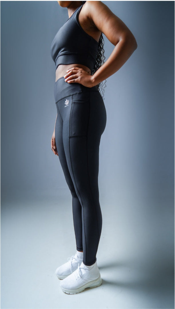 Andelia Black Full-Length Leggings